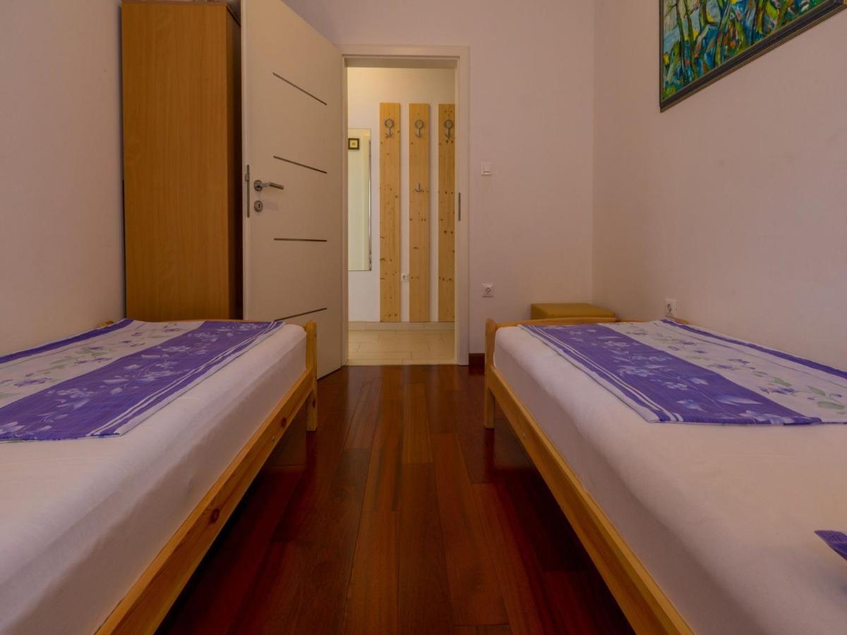 Apartment Villa Sara 德拉马利 外观 照片