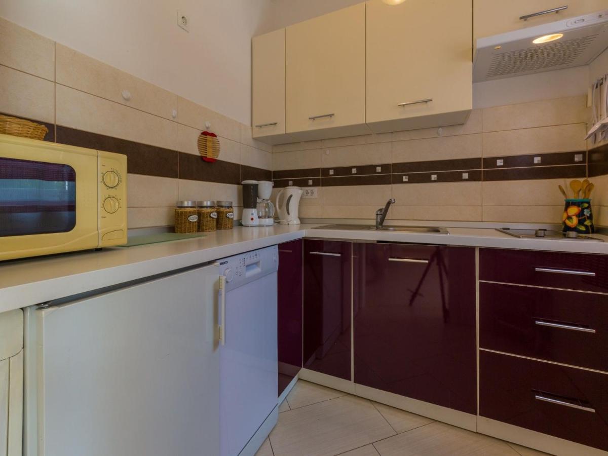 Apartment Villa Sara 德拉马利 外观 照片